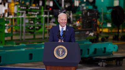 POTUS addressing the audience at Fridley