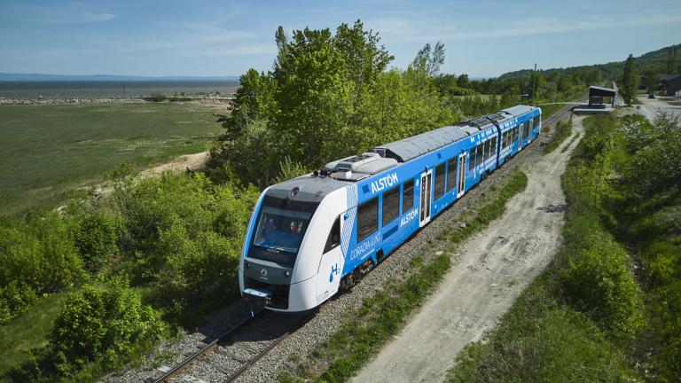 Il primo treno passeggeri a idrogeno del Nord America