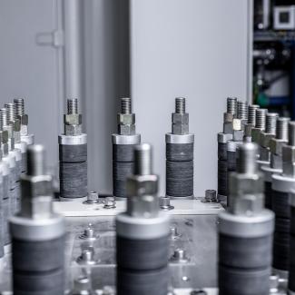 PEM electrolyzer stacks